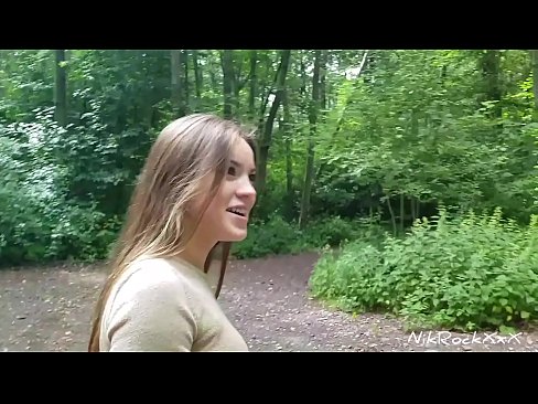 ❤️ На Евелина и предложив да се заебеме на јавно место! Таа рече да. Потоа ја заебав во газот и и свршив во уста. Потоа се налути. ❤❌ Квалитетно порно кај нас ❤
